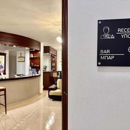 Melis Studios Kallithea  Luaran gambar