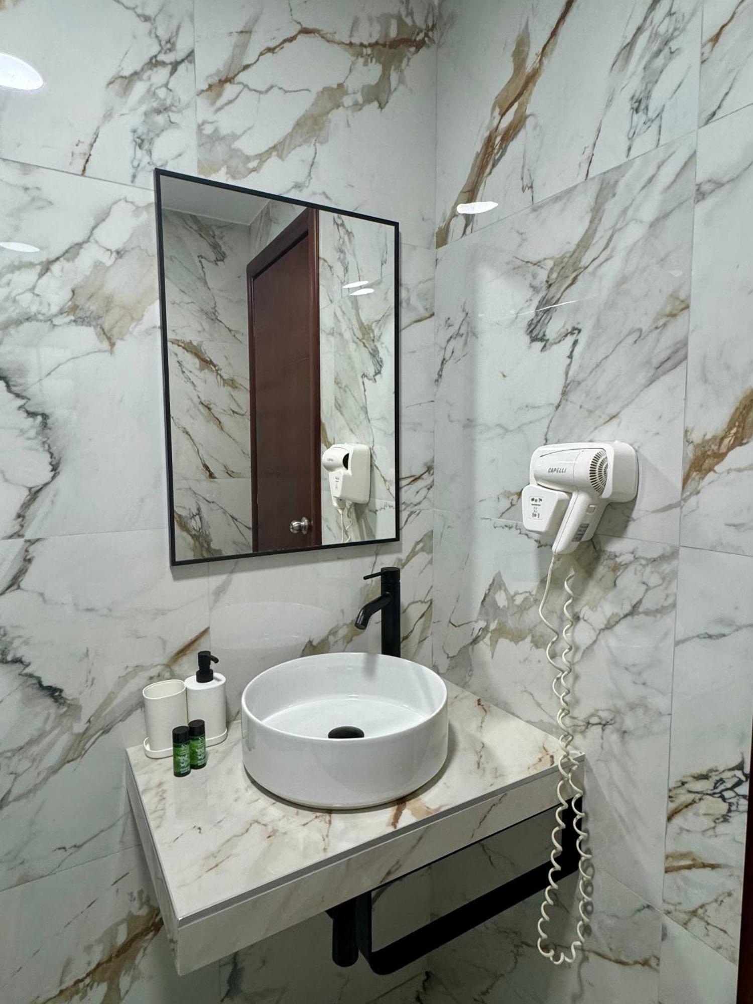 Melis Studios Kallithea  Bilik gambar