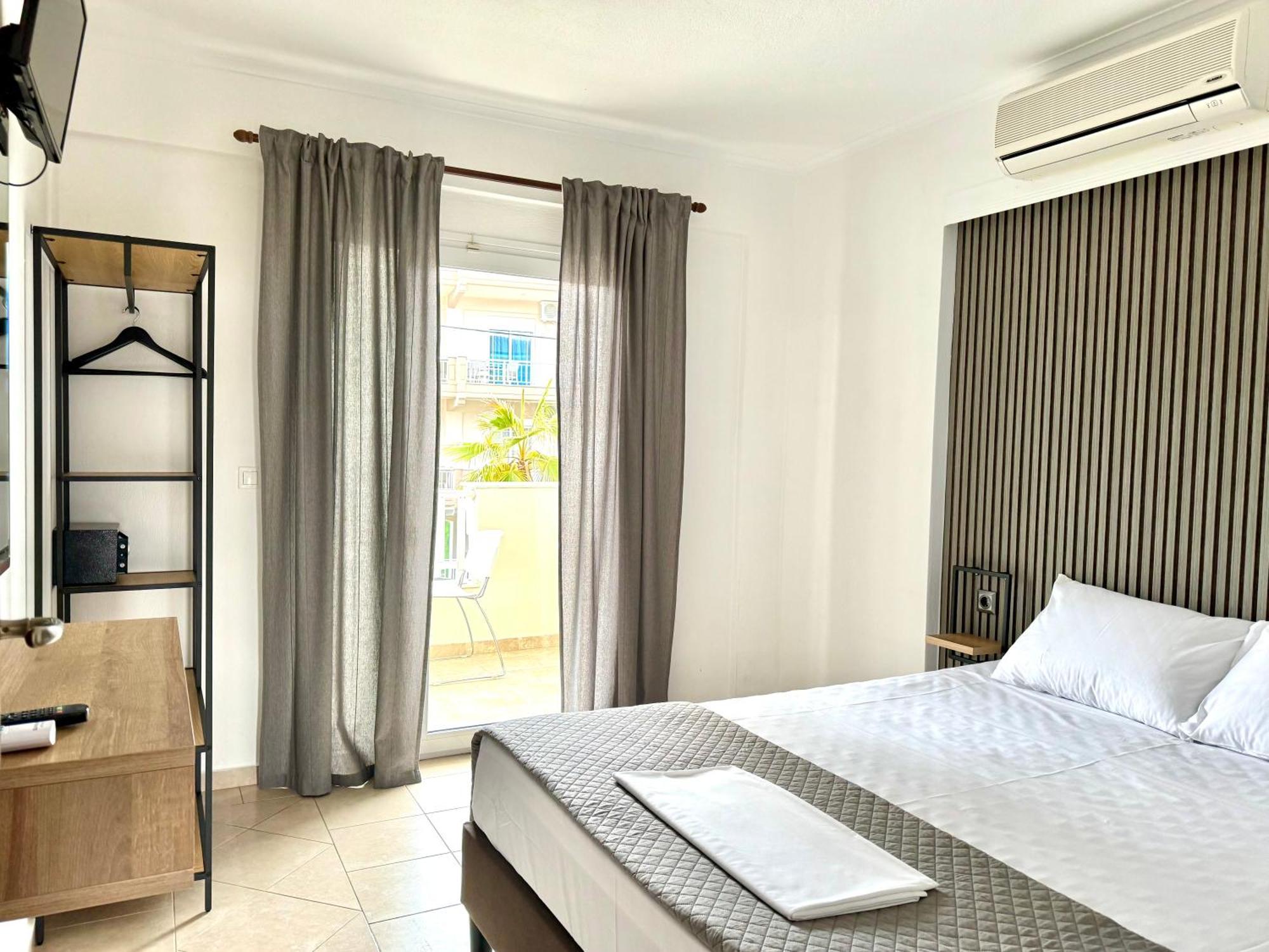 Melis Studios Kallithea  Luaran gambar