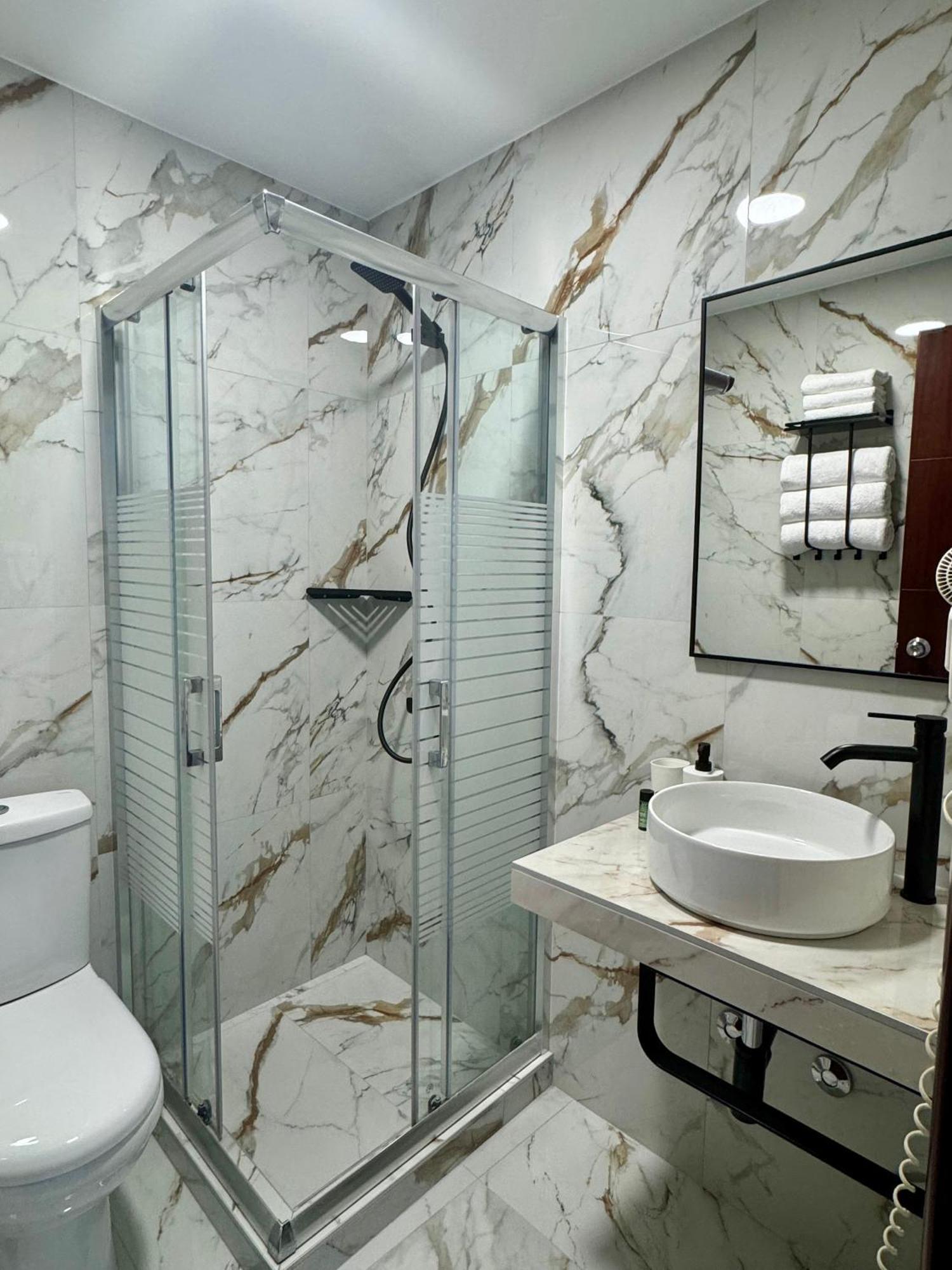 Melis Studios Kallithea  Luaran gambar