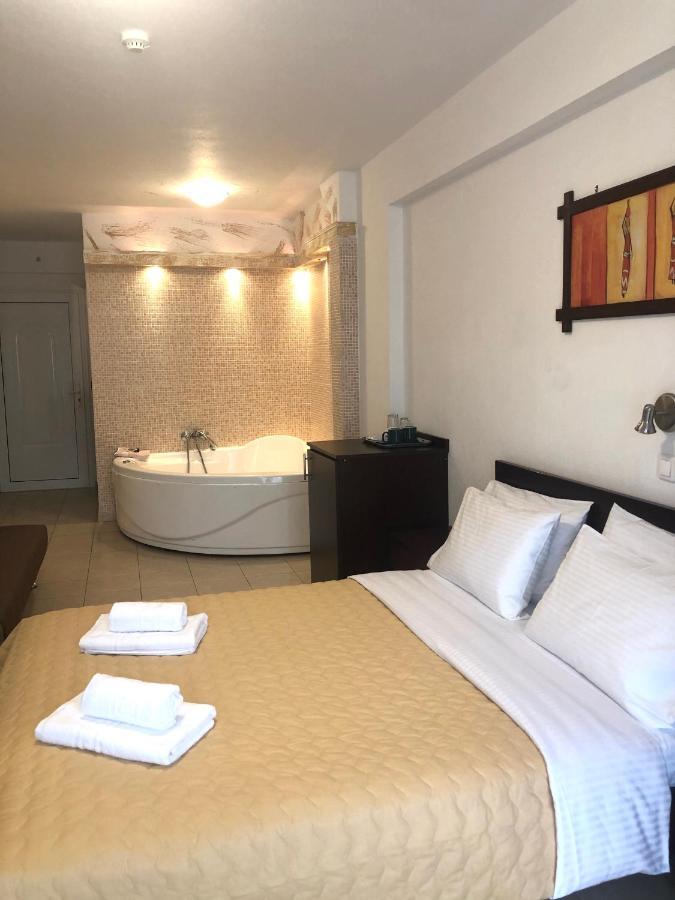 Melis Studios Kallithea  Luaran gambar